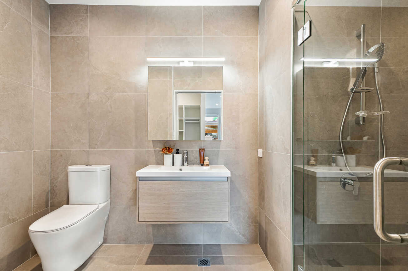 5 A Tiromoana Drive 4