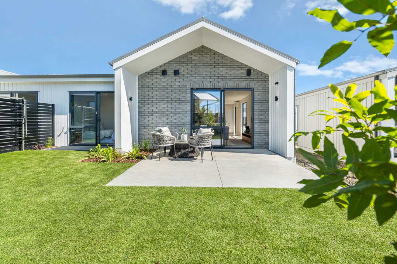 House 12 Vivid Living Karaka 9