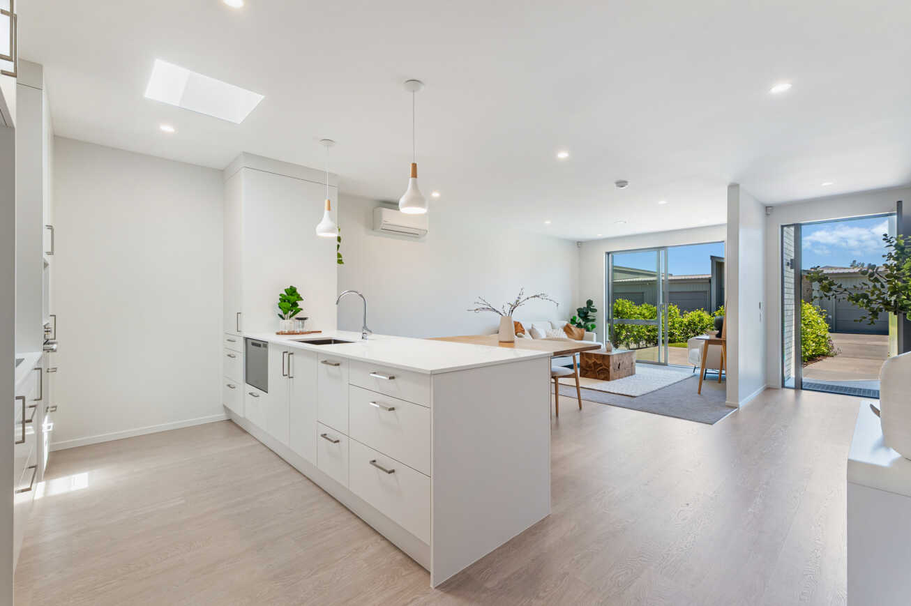 Villa 27 Vivid Living Karaka 13