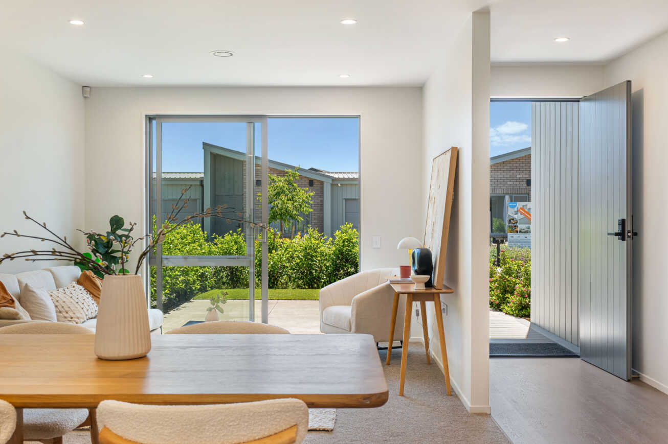 Villa 27 Vivid Living Karaka 22